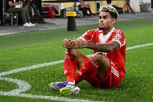 pp电子-路易斯-迪亚斯:若塔永远活在我们记忆中,将进球献给他非常特别