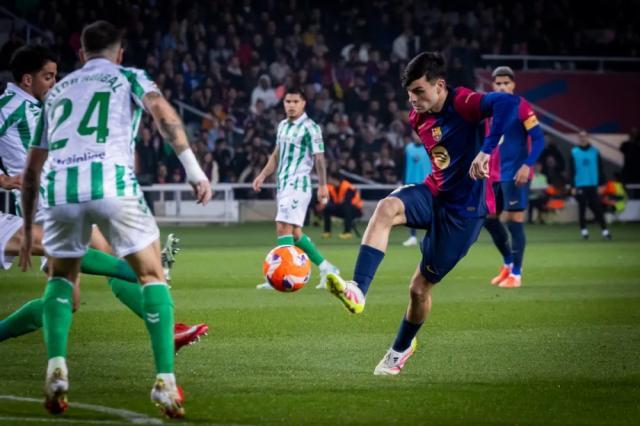 1743895602680010146.jpg pp电子-【西甲】加维闪击,巴萨1-1贝蒂斯,领先皇马4分