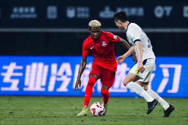 1743943696756011647.jpg pp电子-【中超】恩戈姆世界波梅开二度 梅州3比1逆转三镇