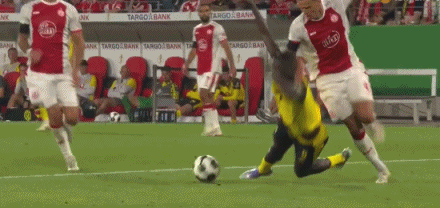 多特客场1-0红白埃森晋级,吉拉西一击制胜,本塞拜尼助攻