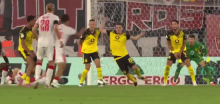 多特客场1-0红白埃森晋级,吉拉西一击制胜,本塞拜尼助攻