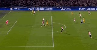 1741216530772063735.gif 【欧冠】锋线双响炮!国际米兰客场2比0费耶诺德