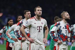 这就是命吗？凯恩欧冠出局后泪眼汪汪