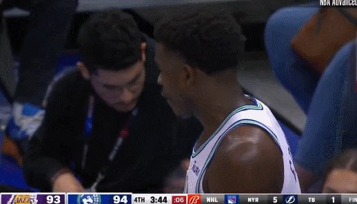 pp电子-逞英雄失败？狼队记者：华子绝杀球并未执行战术