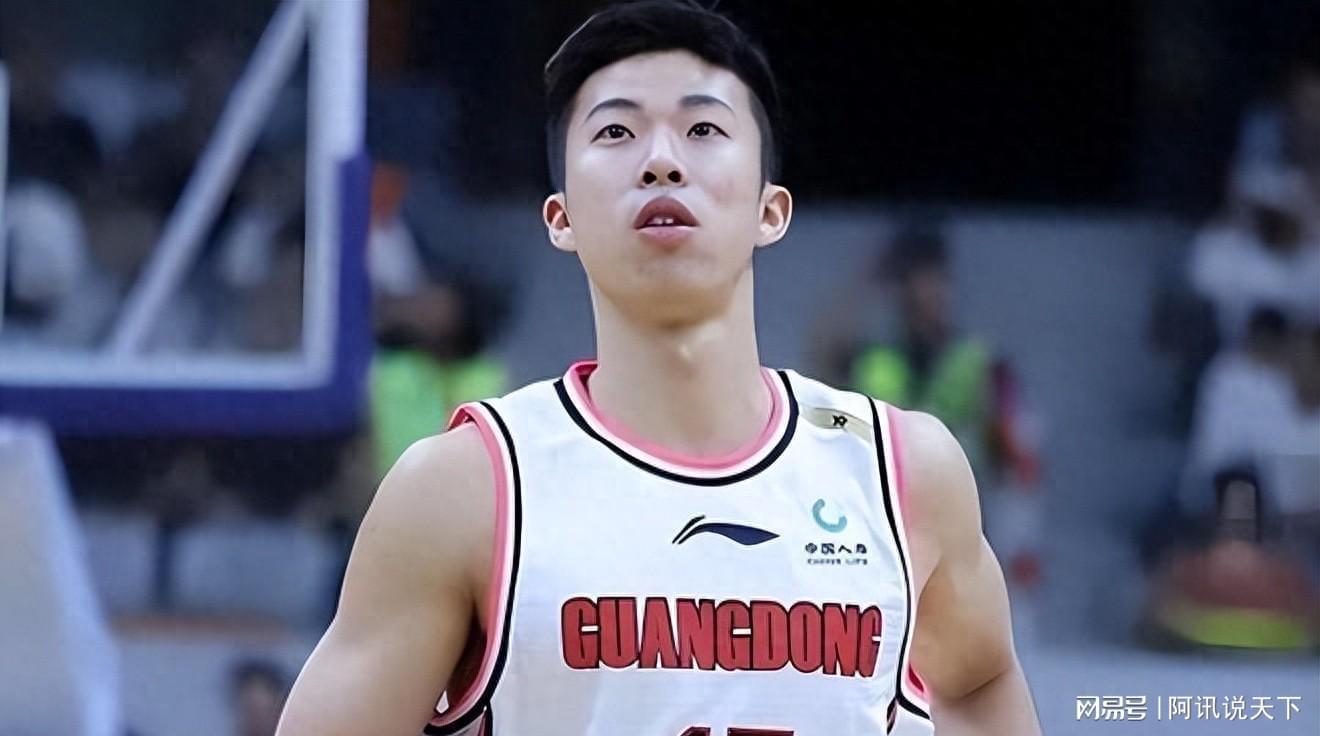 pp电子-26岁就选择退役！广东宏远小将转型为教练，辅佐杜锋