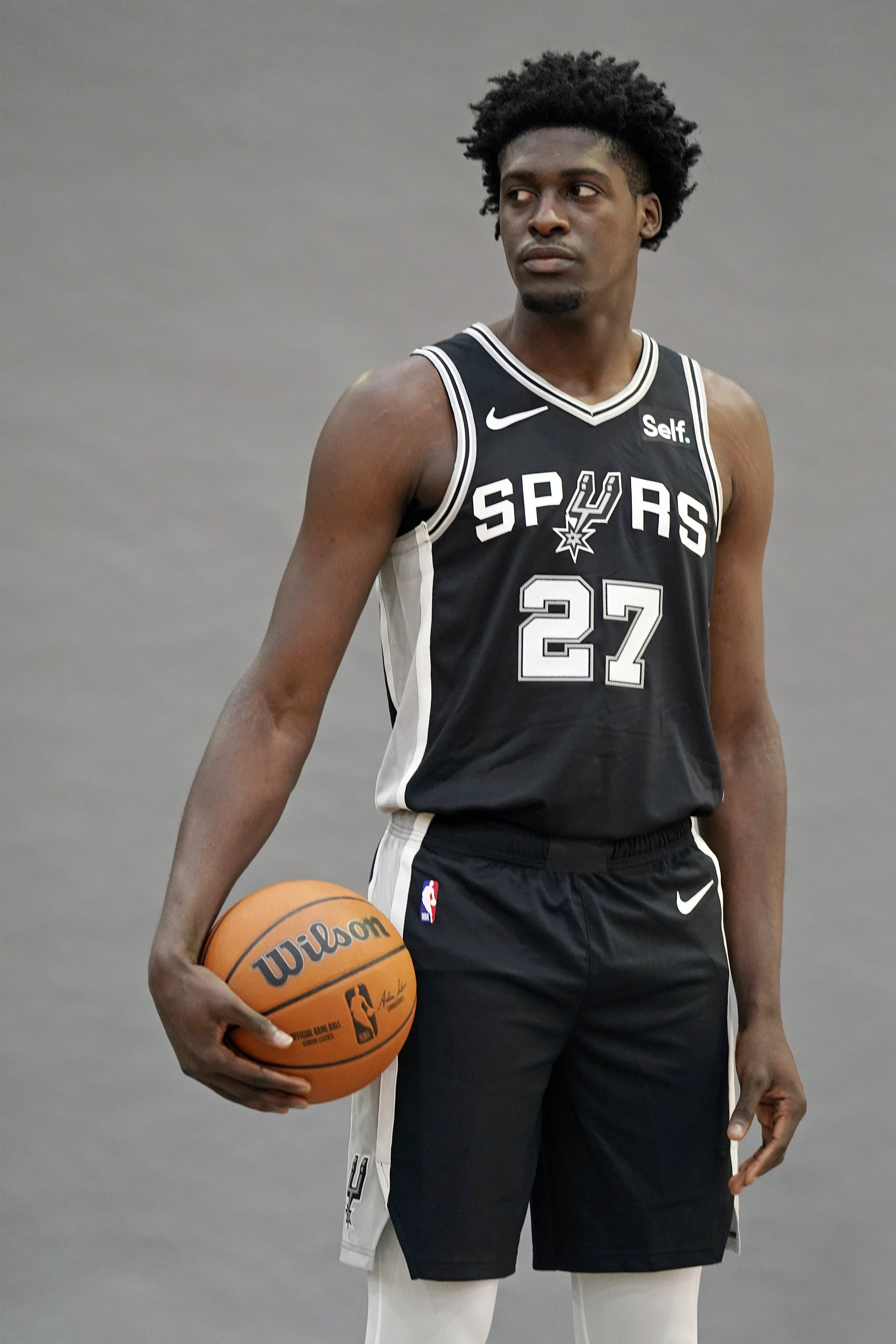 pp电子-前马刺双向球员获准重返NCAA效力！媒体人：NCAA再次颠覆我的认知